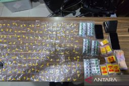 Polisi bongkar peredaran obat keras di Kabupaten Bekasi