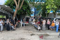 Info gempa hari ini: pasien RS Samaritan di Palu berhamburan keluar