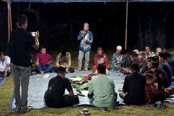 Hadiri malam 1 Suro, anggota DPRD Barut ajak masyarakat perkuat persatuan