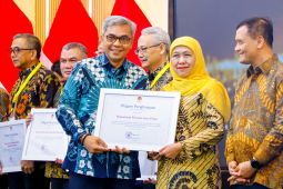 Pemprov Jatim terima penghargaan KPK atas E-Learning ASN Berintegritas