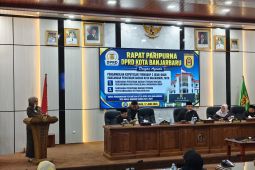 Wali Kota Lisa: Dua perda strategis jadi fondasi perlindungan lingkungan dan tenaga kerja