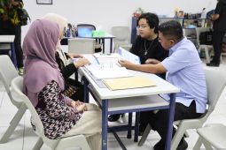 Ambil rapor, Gubernur Banten ajak ayah aktif perkuat pendidikan karakter anak