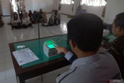 Dispendukcapil gelar perekaman KTP-el pemula sasar pelajar Tulungagung