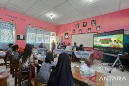 PT TIMAH-DLH Bangka Barat dorong pelajar kelola sampah plastik secara kreatif