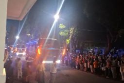 174 haji asal Garut tiba kembali di tanah air dengan selamat serta sehat