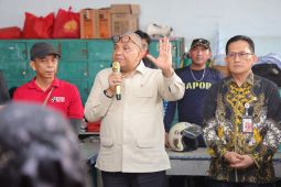 Wamenaker: Serikat pekerja harus terlibat dalam penyempurnaan regulasi