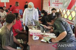 Polresta Manokwari lakukan Cek Kesehatan Gratis bagi warga