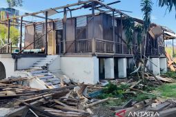 Rumah bersejarah lokasi pengibaran Merah Putih di Gorontalo dibongkar