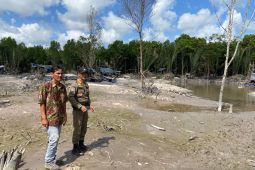 Satpol PP Bangka awasi aliran sungai cegah tambang timah ilegal