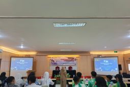 Dokter Ony edukasi pelajar Pelopor Tabalongsebagai "Super Hero" keselamatan