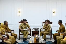Usai hapus pungutan di Air Panas Doulu, Bupati Karo bawa pulang proyek dua jalan baru