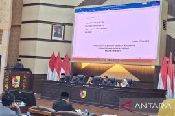 Tujuh fraksi Jember setujui enam raperda dengan sejumlah catatan