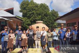 BKKBN Maluku gandeng Dinas Damkar dan Penyelamatan Ambon lakukan program ayah pengganti