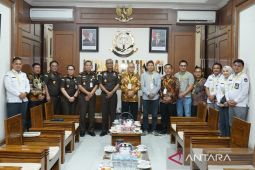 Kajati Sumut terima audiensi Ketua KPU, perkuat sinergi pengawasan dan penegakan hukum