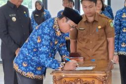 Bupati minta dewan pendidikan jadi motor peningkatan mutu pendidikan