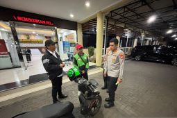 Pengemudi ojol di Jakut diiming-imingi uang sebelum motor dicuri