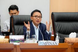 Gerindra bantah isu Budi Djiwandono minta awasi pergerakan Wapres Gibran