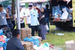 Pemkab Aceh Barat gelar pasar tani dorong pertumbuhan ekonomi