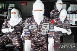 Kodaeral IX Ambon asah kemampuan tempur awak KRI Dorang