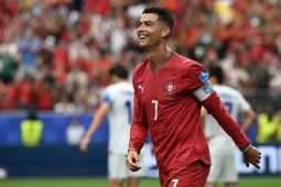 Cristiano Ronaldo pecahkan dua rekor Piala Dunia usai cetak dua gol