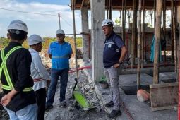 PLN UP3 Tobelo perkuat layanan listrik sekolah rakyat dukung pendidikan menuju Indonesia emas 2045