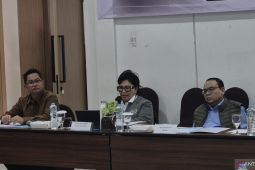Komisi VII DPR kaji penguatan regulasi soal mikroplastik dan galon isi ulang