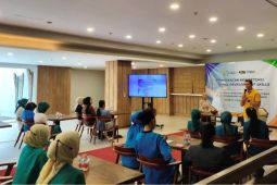 Dosen Vokasi UI edukasi kompetensi personal tenaga administrasi RS BSH