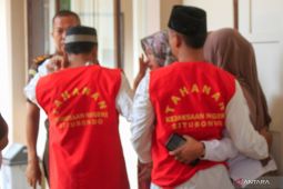 Dua terdakwa penyalahgunaan solar subsidi Situbondo divonis satu tahun