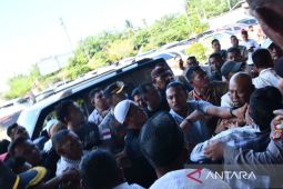 Pelantikan DPW Partai Aceh di Aceh Timur ricuh