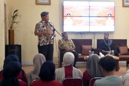Disbudpar Cirebon libatkan guru untuk kaji manuskrip sejarah kuno