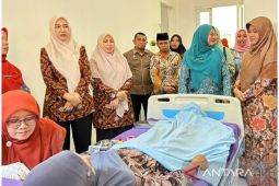 Ketua TP PKK Palas monitoring pelayanan KB serentak di Puskesmas Pasar Ujung Batu