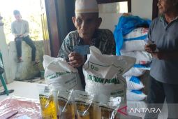 Sebanyak 80 persen bantuan pangan masyarakat Pulau Simeulue tersalurkan