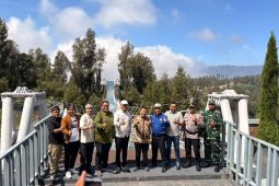 Jembatan Kaca Bromo dibuka perkuat daya tarik wisata Probolinggo