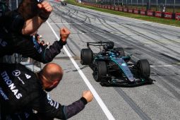 Drama F1 GP Austria 2026: Russell Juara Lewat Duel Sengit, Verstappen Posisi 2