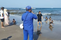 Satpolairud Garut tingkatkan patroli keselamatan pantai selama libur sekolah