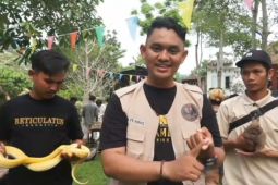 Komunitas Banten edukasi anak peduli fauna pada masa libur sekolah