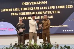 Bupati Kotabaru terima LHP dari BPK RI Perwakilan Kalsel