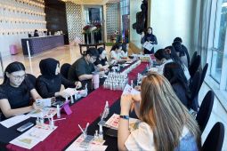 Hotel Ciputra World Surabaya gaet Gen Z lewat workshop meracik parfum