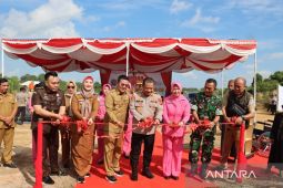 Bupati apresiasi program bedah rumah Polres Bangka Selatan
