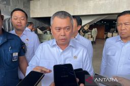 Menhub sebut regulasi potongan komisi ojol 8 persen difokuskan roda dua