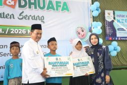 Pemkab Serang serahkan ZIS Rp675 juta untuk anak yatim dan dhuafa