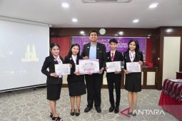 Mahasiswi FH UNJA sabet penghargaan Internasional di Malaysia-Singapore