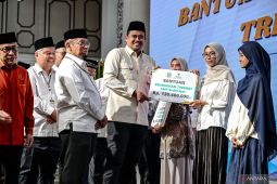 Gubernur Sumut salurkan zakat Rp3,5 miliar ke 5.051 penerima manfaat
