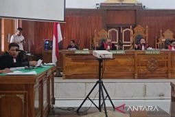 Hakim tegur JPU tidak hadirkan Bahrun Walidin dan Iskandar di sidang smartboard