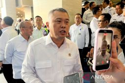Menhub sebut mayoritas aplikator setujui potongan komisi ojol 8 persen