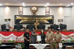 Bupati Belitung sampaikan pertanggungjawaban APBD 2025
