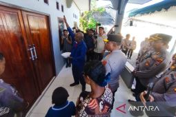 Kapolres: Program bedah rumah Polres Nabire hadirkan hunian layak