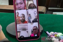 PN Medan adili pasutri dan dua rekannya yang didakwa edarkan 1,09 kg sabu, terancam pidana mati