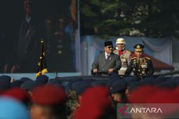 Presiden Prabowo: Kita hormati kritik, tapi tak boleh rusak demokrasi