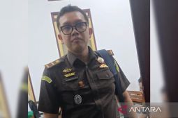JPU Kejari Samosir irit bicara setelah ditanya soal status hukum Jonni Ronal Simanjuntak